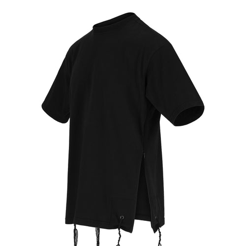 BLACK T-SHIRT